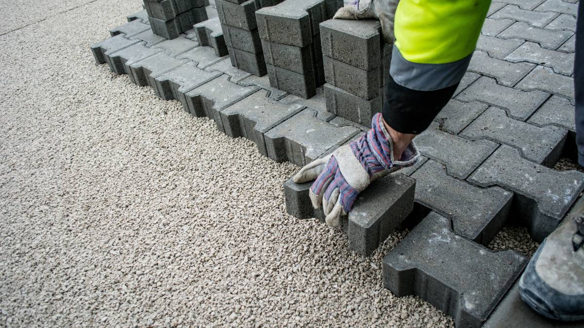 How Much Does Outdoor Paving Cost? Airtasker AU