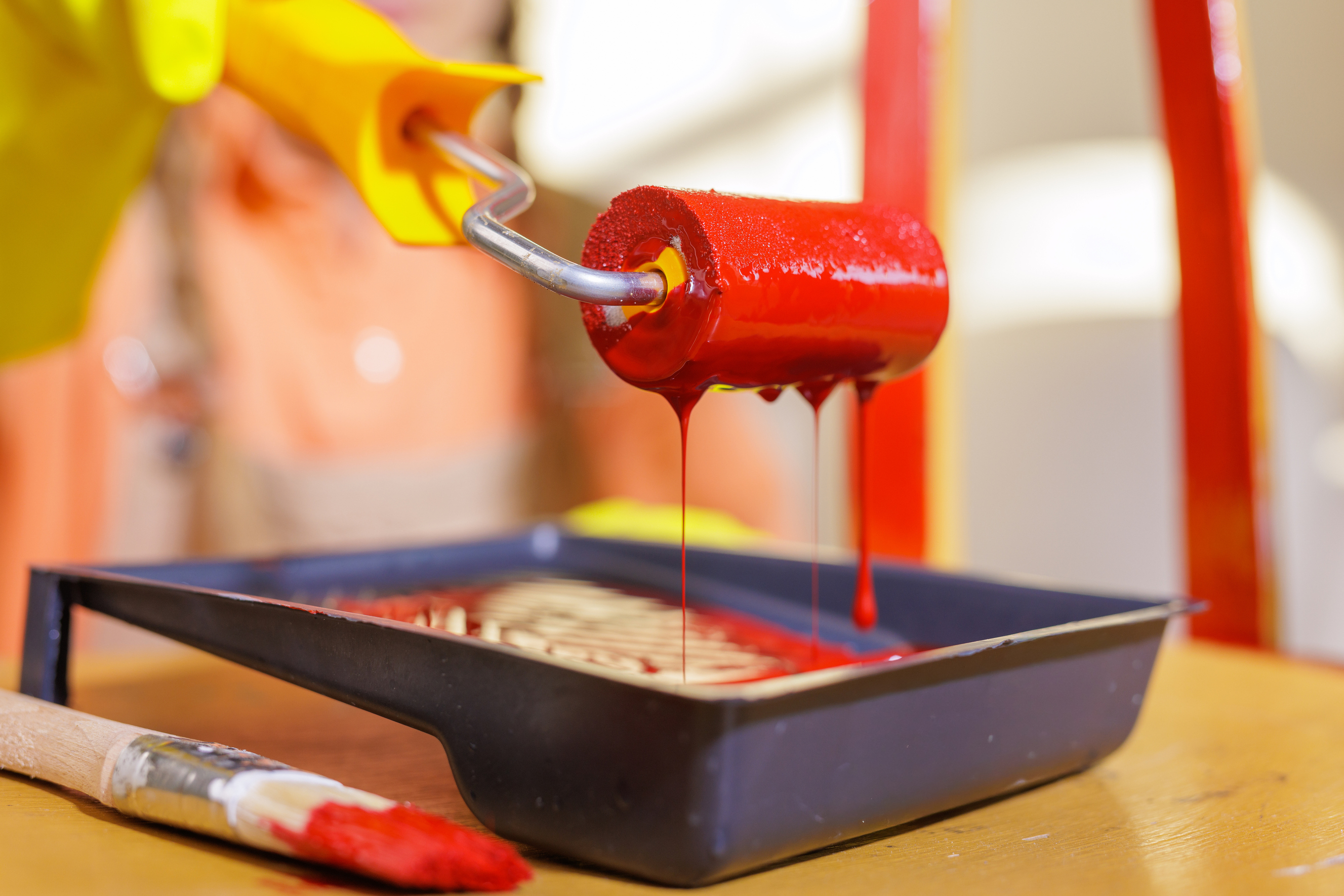 Satin vs Gloss Paint: How to Choose the Perfect Finish | Airtasker UK