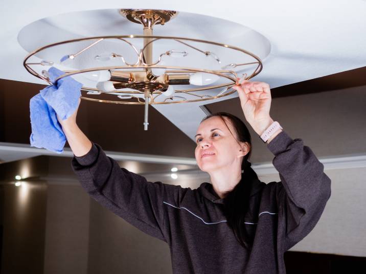 How to Clean Light Fixtures Airtasker UK