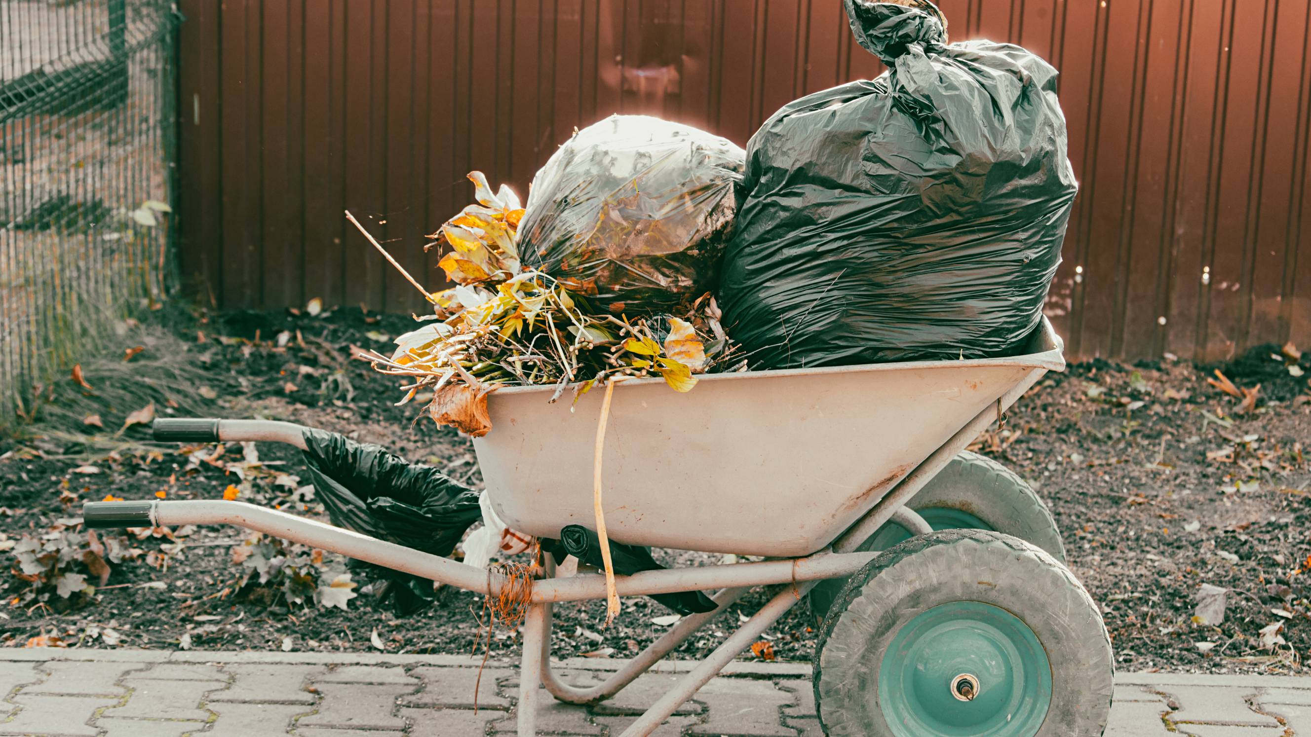 Curated visual reference: Picture Idea: How To Dispose Of Garden Waste Sustainable Methods And More